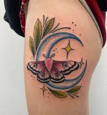 Not to mention that it's a spot where the artist could go larger in style than on the arms. 30 Sexiest Thigh Tattoo Designs For Girls Saved Tattoo