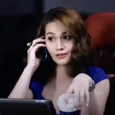 Four Sisters and A Wedding: A Mother's Love