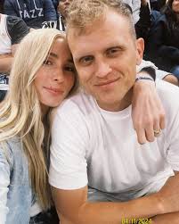 Happy birthday to my TY!! The big 33. He is the kindest and most thoughtful  guy which makes him perfect to manage his 4 girls. He has an elephant sized  heart and