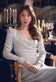Lee ji ah was born in south korea and during elementary school, she moved to the u.s. Kim Go Eun Actually Played A Big Role In Penthouse Through Actress Lee Ji Ah Kpoplover