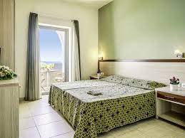 Maybe you would like to learn more about one of these? Hotel Alianthos Beach In Plakias Bei Alltours Buchen