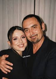 💔😢 Angelina Mango: "Un vero inferno, papà prima di morire era...Altro...