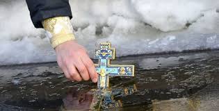 Про походження свята, традиції та вірування українців на водохреща, а також про те — як підготуватись до занурення в ополонку, читайте. Xmqk3a5h3gehum