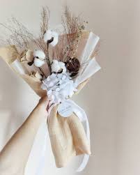 Beli buket bunga flanel online berkualitas dengan harga murah terbaru 2021 di tokopedia! 34 Buket Bunga Dari Kain Flanel Untuk Hadiah Wisuda Lamaran Dan Syukuran Teman Kreasi