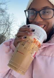 Amber Dunkin's Instagram, Twitter & Facebook