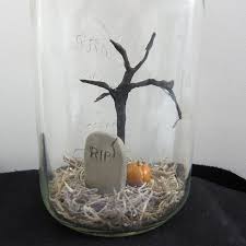 32 Awesome Diy Halloween Home Decor Ideas Shelterness