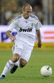 The former netherlands international, who also played for groningen, psv eindhoven and … Zwei Jahre Kickte Arjen Robben Bei Der Psv Eindhoven 2002 04 Dann Drei Bei Chelsea London 2004 07 Und Zwei Bei Real Madrid 2007 09 Und Im Stuttgarter Nachrichten