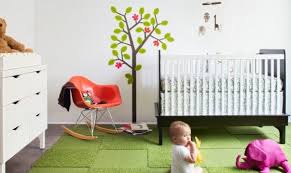 Want a smart carpet solution that is both stain and wear resistant and feels soft and luxe? Flor Carpet Tiles Bring Modular Flooring Home