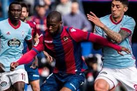 Complete name palencia cd talavera cd villanovense celanova celta de vigo celta de vigo b céltiga cerceda cerro de reyes ceuta. Cuplikan Gol Celta De Vigo 4 2 Levante La Liga Sundul Com