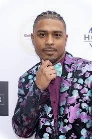 5,047 Red Emmy Stock Photos