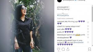 Lagi Reino Barack Beri Emoji Love Warna Ungu Di Akun Instagram Syahrini Ini Artinya Tribun Jakarta