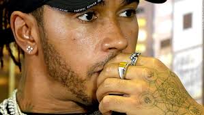 Lewis emmanuel hamilton (born 21 november 1984) is an english footballer who plays for horsham. Lewis Hamilton Formula One S Voice And Conscience Noticias Ultimas