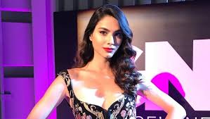 People & style ηλιάνα παπαγεωργίου: Hliana Papagewrgioy Telos Aytes Einai Oi Pi8anes Antikatastatries Ths Sto Gntm Dailymedia News