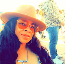 Angela Bassett Destroys The Mission Impossible Red Carpet! 🔥