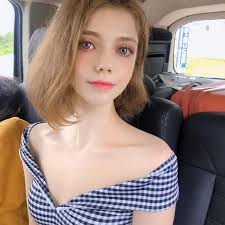 ボード 実在美小女 のピン