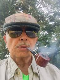 Pipe smokers/collectors