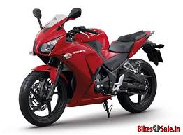 All specs and details of the new honda cbr 300r 2015.live from the intermot 2014. Honda Cbr 300r Price Specs Mileage Colours Photos And Reviews Bikes4sale