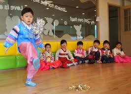 Pin By Sabrina Young On Korea Places Seoul Korean New Year New Year S Games Korea