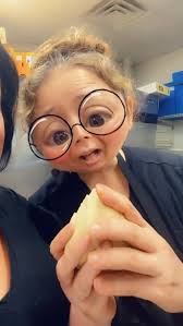 This is a happy kitchen!...