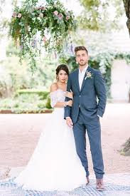 Cute Wedding Photo Idea Bride Groom Photo Blue Sparrow Events Bride Groom Photos Wedding Photos Wedding Wire