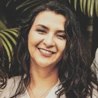 Cinthia Vargas's Instagram, Twitter & Facebook