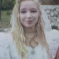 Heather Engle's Instagram, Twitter & Facebook