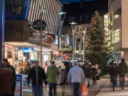 Liste aller zugeordneten bezirke & stadtteile. Kaiserslautern Weihnachtlicher Glanz In Der Innenstadt Metropolnews Info
