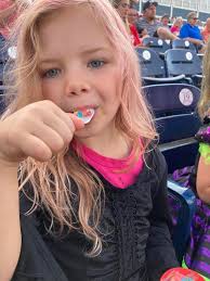 Maddie and the girls finally made it to the Traverse City Pit Spitters!  It's Halloween night!!