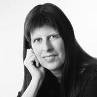 Heather Rolfe's Instagram, Twitter & Facebook