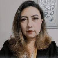 Elsa Aparicio's Instagram, Twitter & Facebook