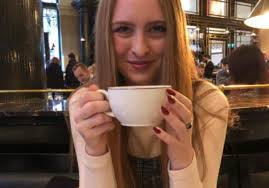 Kat Norton, de deixar la seva feina a fer-se d'or amb el seu nou projecte  en TikTok