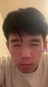 Variety's Vault (@falling_items)