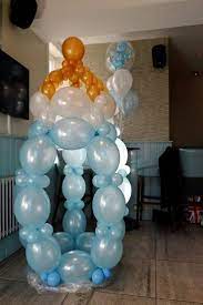Giant Balloon Pacifier Unique Baby Shower Decoration Idea Monica Baby Shower Deco Unique Baby Shower Decorations Baby Shower Balloons