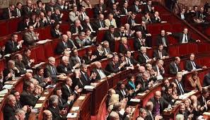 10:44 poutine sera informé des mesures d'inscription des étudiants étrangers. Petition Pour Une Reduction Du Nombre De Deputes Et De Senateurs En France