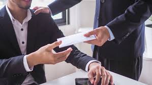 Solved To Settle A $570 Invoice, Anna Can Pay $560 Now Or | Chegg.Com