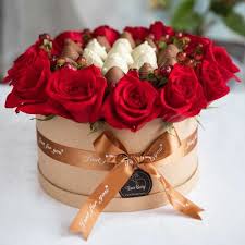 Round Boxes Archives Loveberry Strawberry Gifts Dessert Gifts Strawberry Box