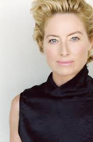 Seorang pedagang sayur yang menjelma menjadi g4ng5 t3r i alur cerita film mumbai saga 2021. Kate Butler Imdb