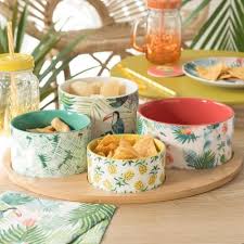 Plateau Aperitif 4 Coupelles Imprime Tropical Cacatoes Maisons Du Monde Plateau Aperitif Amenagement Cuisine Idee Rangement Cuisine