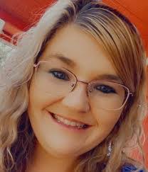 Vicky Ferrell's Instagram, Twitter & Facebook