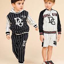 Bambinifashion is a sophisticated children's boutique store and lifestyle destination in europe. Dolce Gabbana Boys Zip Up Royal King Sweatshirt Bambinifashion Com Dolce And Gabbana Designer Kids Clothes Sweatshirts
