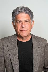 Stephen Mitchell's Instagram, Twitter & Facebook