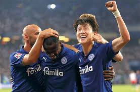 Unsere nummer 7 nickt zum 1:1 ein. Lee Jae Sung Records Two Assists In His Bundesliga Debut The Dong A Ilbo