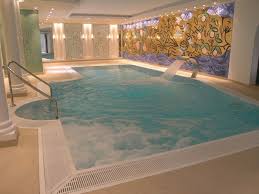 Schwimmhalle Preise Schwimmbad Bauen Schwimmbader Kleiner Innenpool