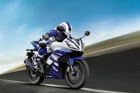 We have an extensive collection of amazing background images carefully chosen by our community. Yamaha Yzf R15 V2 Review 900x600 Wallpaper Teahub Io