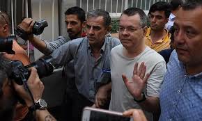 Nagehan alçı ile kamuoyunda adnan hoca olarak bilinen adnan oktar arasındaki kavga devam ediyor. Nagehan Alci Korkuyorum Brunson Oldurulebilir