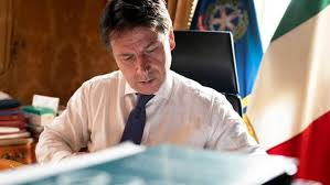 Giuseppe conte ha firmato nella notte il nuovo dpcm che introduce limiti più stretti ma soprattutto prevede una nelle zone rosse in cui il rischio è alto o molto alto si applicano le restrizioni più forti: Coronavirus Nuovo Durissimo Dpcm Dal 16 Gennaio Ci Sono Regioni Che Rischiano Zona Rossa E Altre La Arancione Ilmeteo It