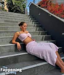 Lauramjj nudes - velbert.la