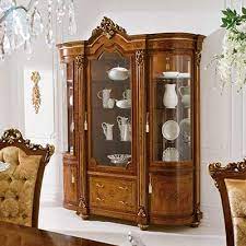 Da noi artigianalità, qualità e cura dei dettagli sono figli. Mobili Di Lusso Marzorati