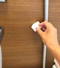 お風呂場の壁の白い汚れの正体は おすすめの落とし方も紹介 sumai 日刊住まい 風呂 鏡 掃除 鏡 掃除 お風呂場