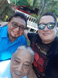 En memoria de Don Jesús Martínez Ross Falleció la tarde de este domingo en  Chetumal Hoy en Noctámbulo nos duele profundamente despedir a Don Jesús  Martínez Ross, un hombre que más allá